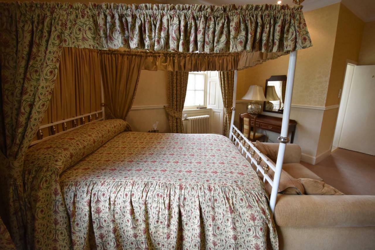 Castle Hotel Huntly Luaran gambar